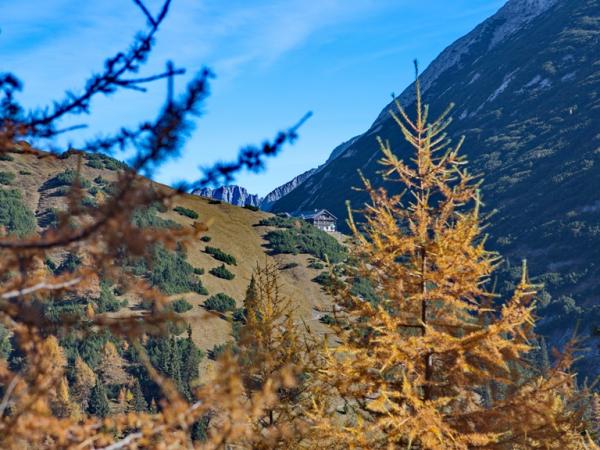 Traumhafte Landschaftsbilder wie sie kaum wo anders zu finden sind. Das ist Herbst im Karwendel